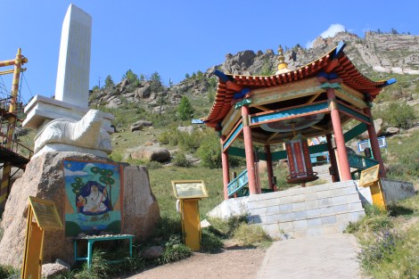 The prayer wheel which points to the saying of Buddha that you are supposed to meditate on