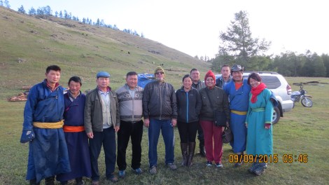 The entire family at Ar Davhar camp. 