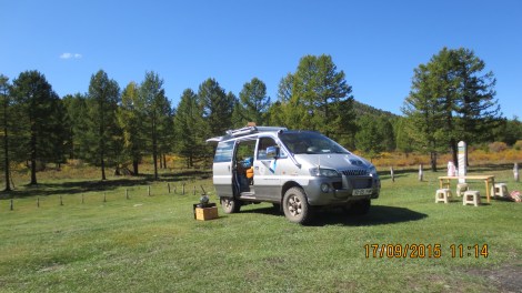 Picnic lunch spot at Tovkhon Khiid