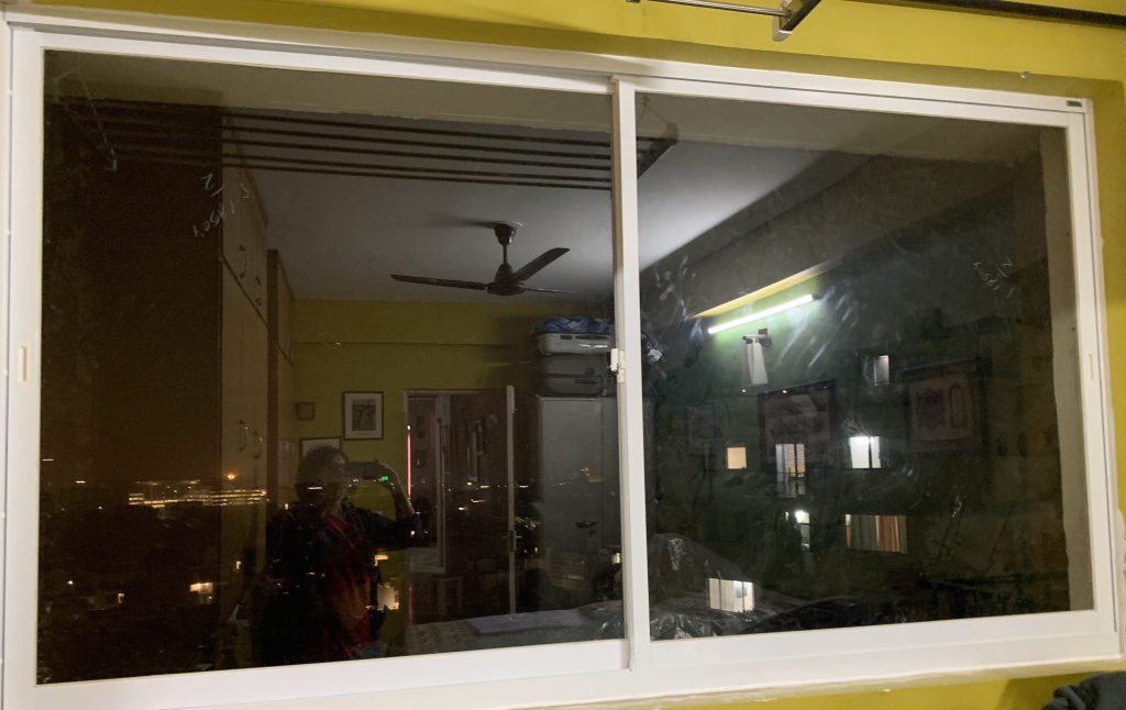 Tostem Windows
