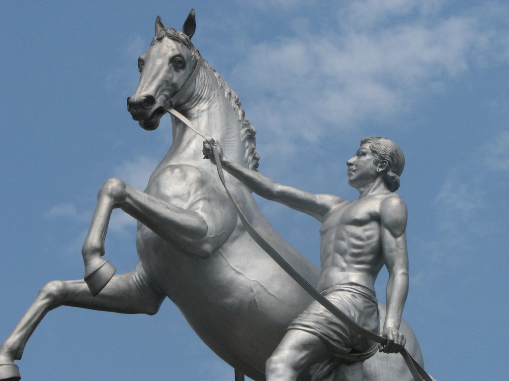 Ponniyin Selvan - Vandiyathevan, The storm