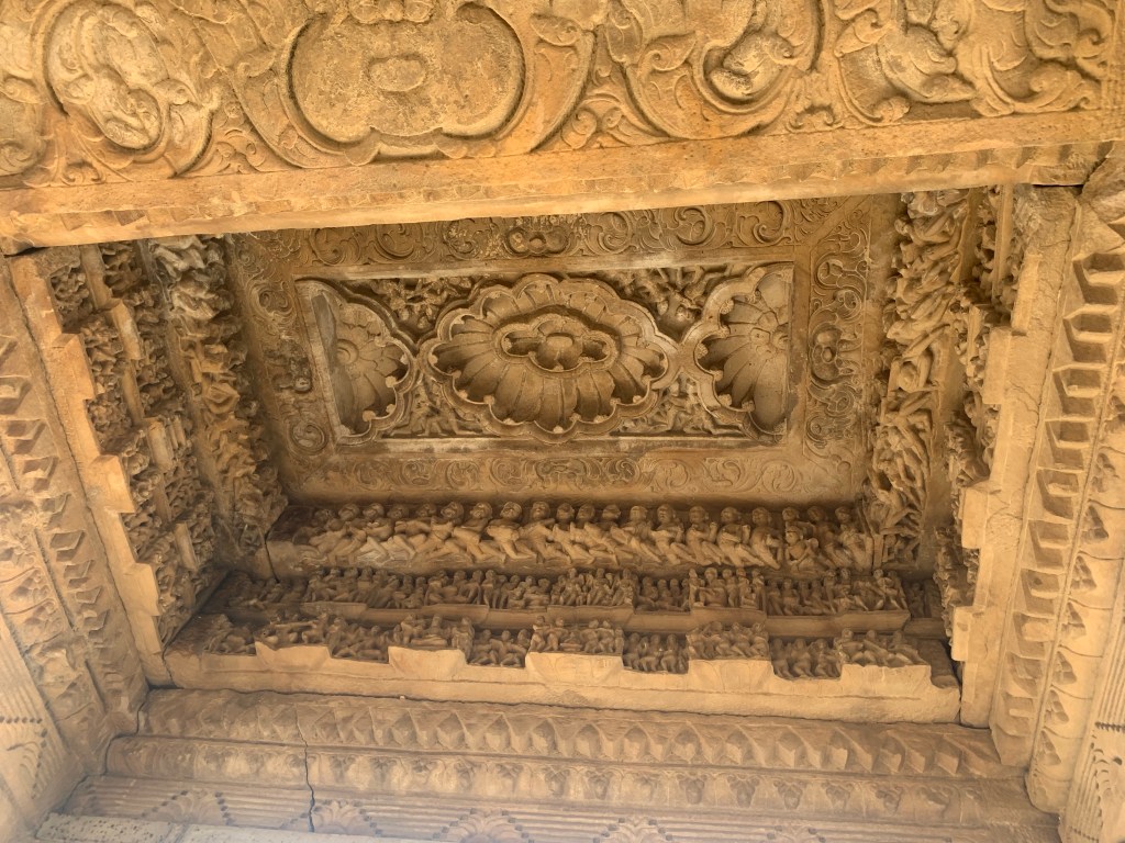 Garhi Padhavali