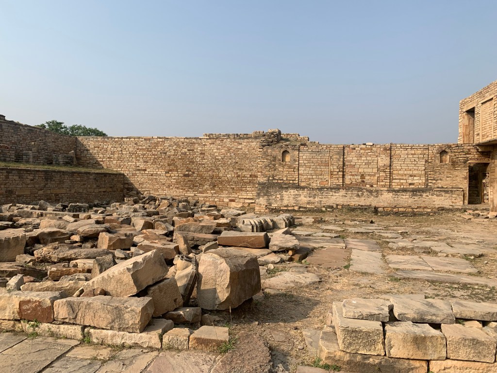 Garhi Padhavali