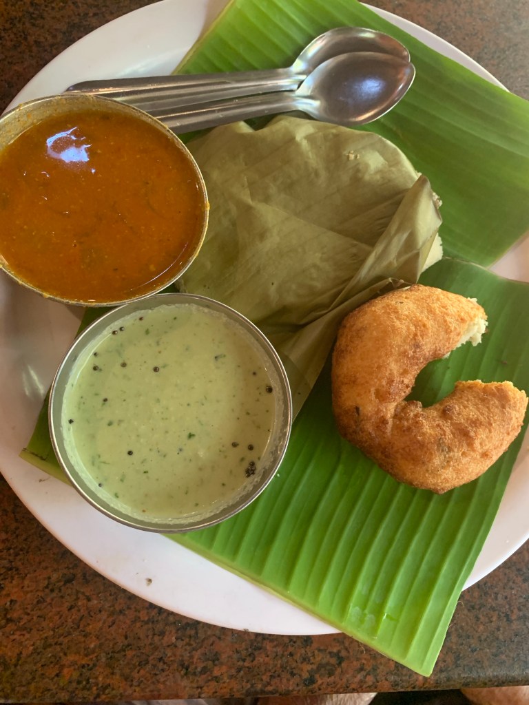 Idli Vada - Kamat Lokaruchi