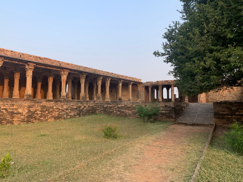Chanderi Fort