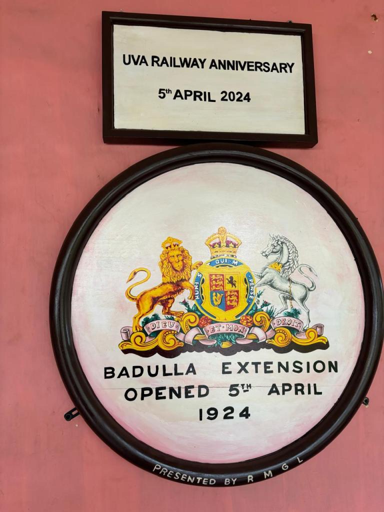 Peredeniya Railway Station Kandy