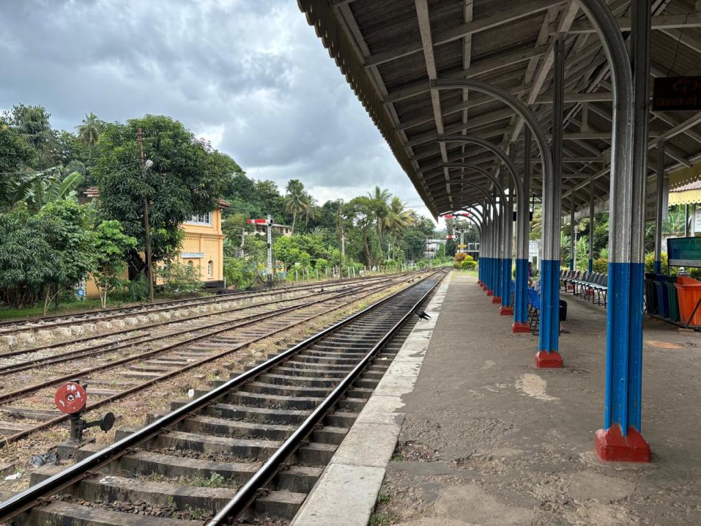 Peredeniya Railway Station Kandy