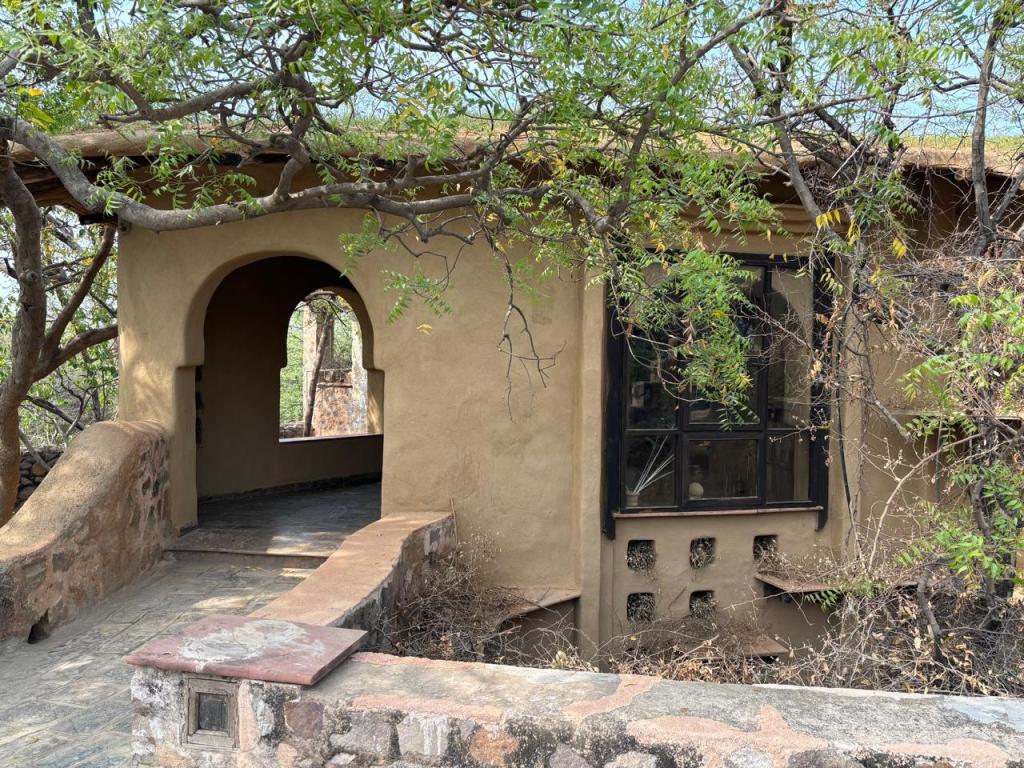 Van Bhoj Entrance