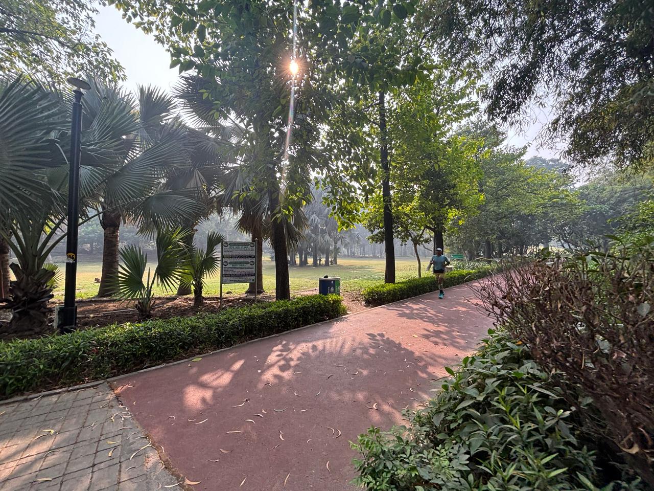 Walk in Nehru Park